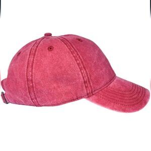 Dark pink unisex ball hat